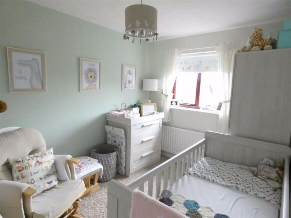 BEDROOM 2