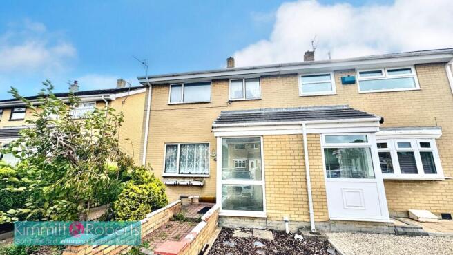 3-bed semi-detached on Jubilee Square, South Hetton, Durham, DH6 2TR, £75,000