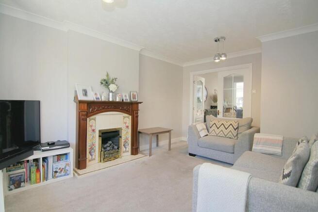 3 bed Detached for sale Image 6