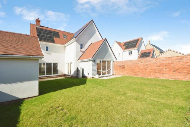 Windermere Way, Rettendon Common, Chelmsford photo 4