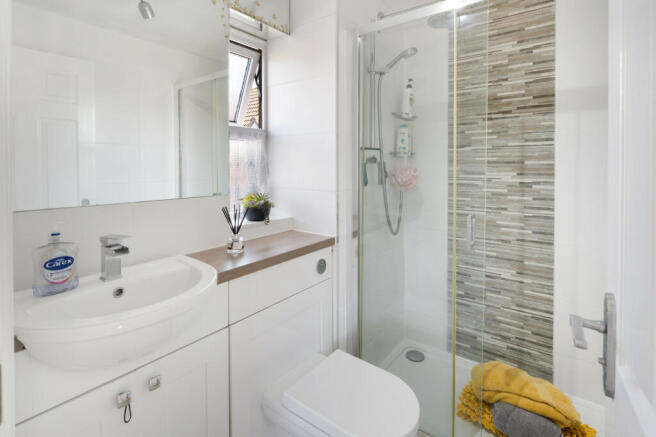 EN SUITE