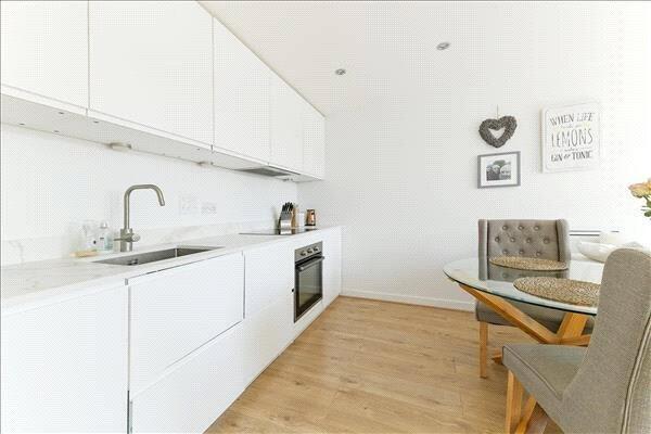 Cork House, London, SW19 photo 4