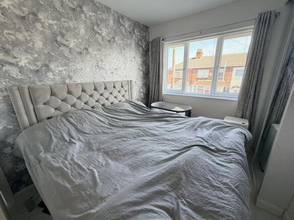 3 bed Terraced for sale Image 7