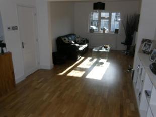 LOUNGE 3