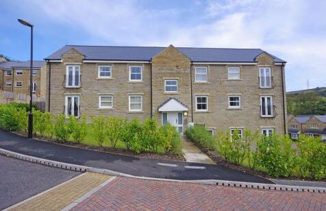 17 Derwent Court, Ripponden HX6 4JE