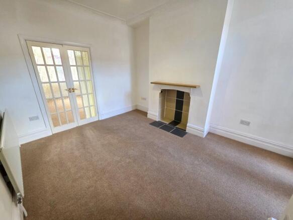 2 bed Terraced for sale Image 5