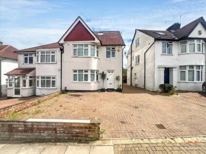 Merlin Crescent, Edgware
