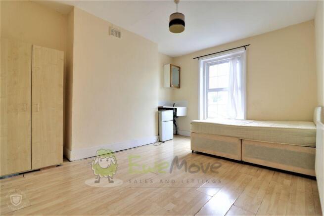 Bedrooms (Double)
