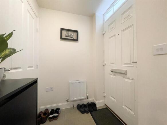 ENTRANCE PORCH