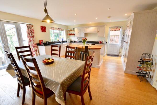 Kitchen Diner