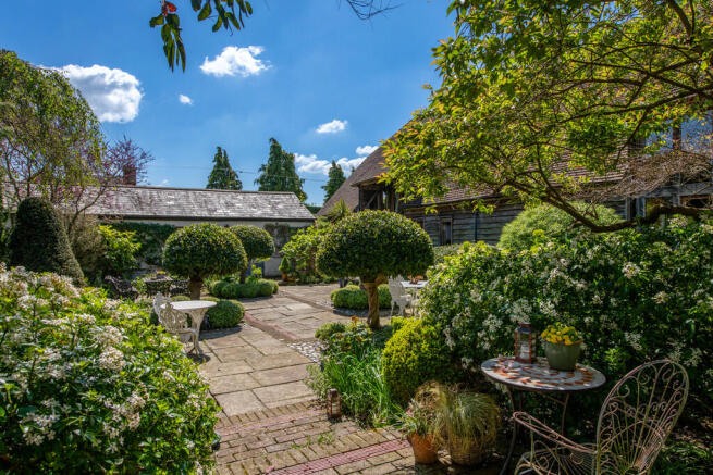 Courtyard Garden