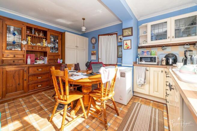 Kitchen/Breakfast Room