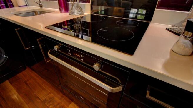 Indutcion Hob & Electric Oven
