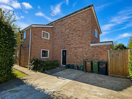 6 BEDROOM H.M.O (or Family Home) on Darrell Close, Chelmsford