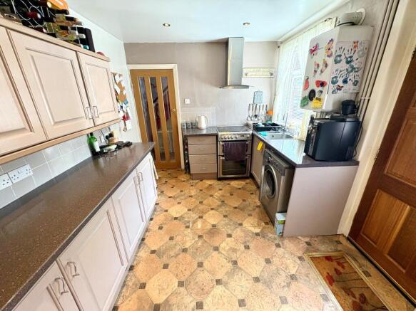 2 bed End of Terrace for sale Image 6