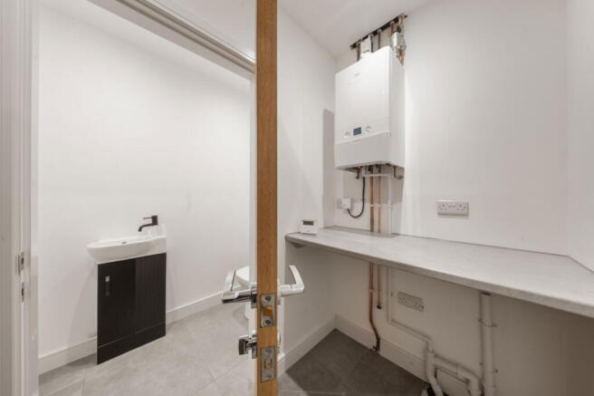 3 bed Detached for sale Image 10
