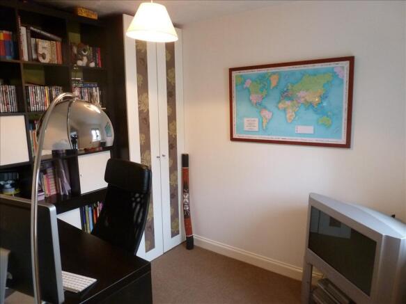 Photo 9