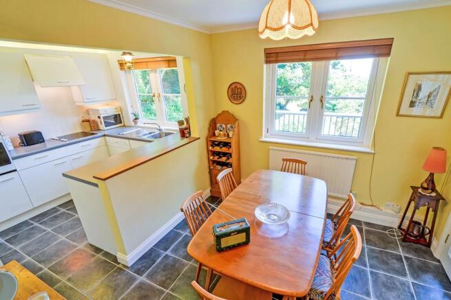 Kitchen/Breakfast Ro