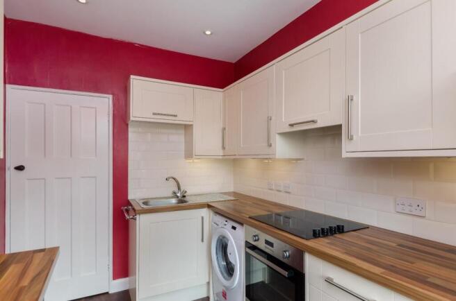 1 bed Flat to rent Image 4