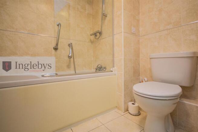 1 bed Apartment for sale Image 11