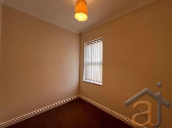 Bedroom 2 - Photo 1