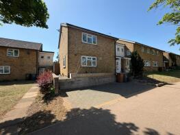 113, Oaks Cross, Stevenage SG2 8LT