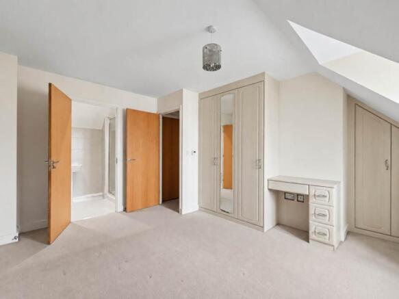 14_Principal_Bedroom