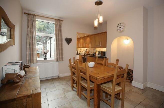 DINING KITCHEN 2