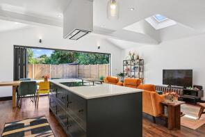135, Perse Way, Cambridge CB4 3SB