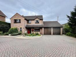 Holcombe, Wells Road, Draycott, Cheddar BS27 3SF
