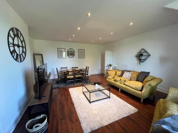 Living room (1)