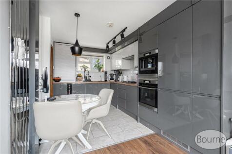 Colliers Close, Goldsworth Park, Woking, Surrey, GU21