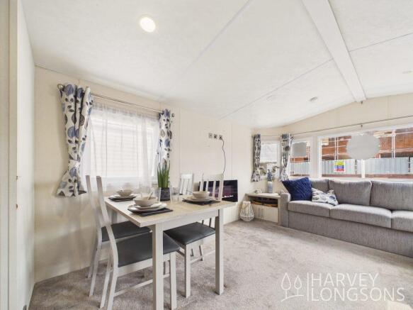 Delta Wadhurst Dining And Lounge Alberta Holiday P