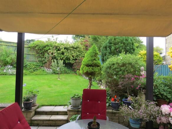 patio 2.JPG