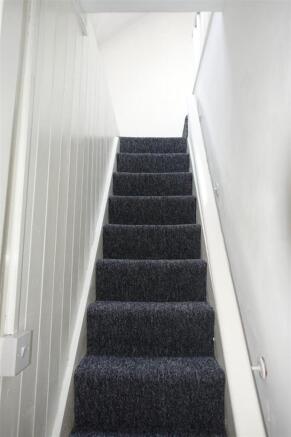 3 bed Terraced to rent Image 9