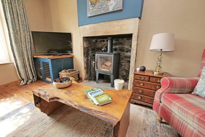 2 bed Semi-Detached for sale Image 9