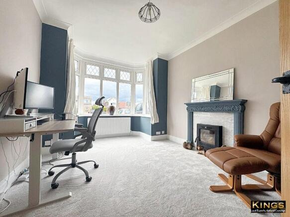 4 bed Detached for sale Image 12