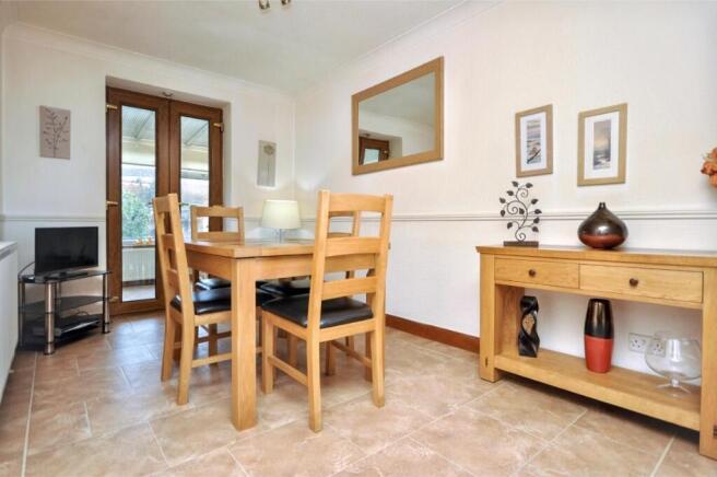 49 Ainslie Road, Girvan, Ayrshire, KA26 0AY photo 4