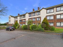 18, Woodley Court, Highmoor, Amersham HP7 9BT