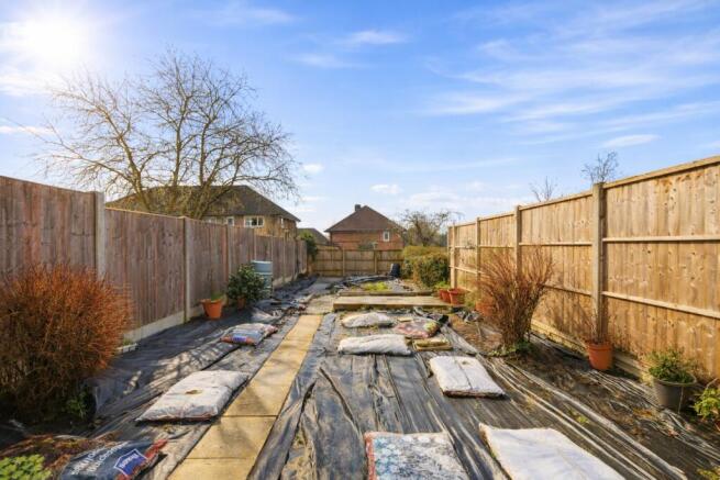 Meadow Close, London Colney, St. Albans, Hertfordshire, AL2 photo 4