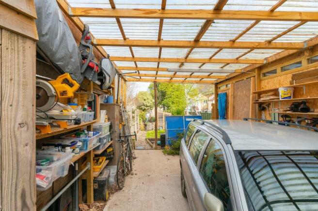 DAORLLAHETIHW04 - Car Port A.jpg