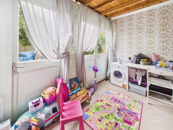 Garden room