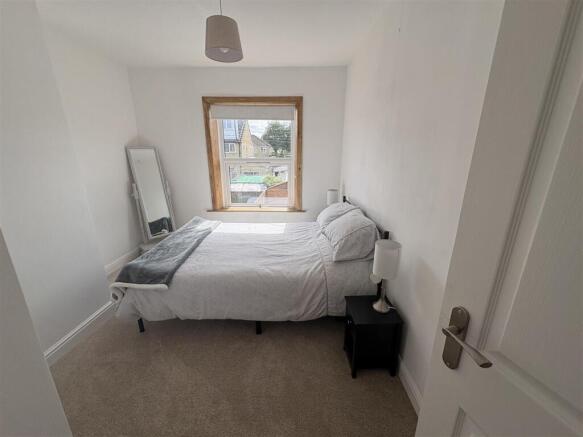 Albert Terrace, Wyke, Bradford photo 5