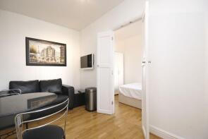 Flat 12a, 1 Courtfield House, Baldwin's Gardens, London EC1N 7SB