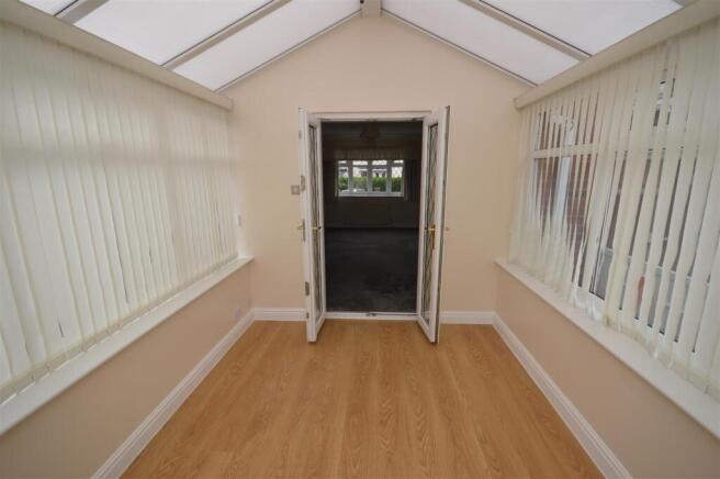 3 bed Terraced for sale Image 12