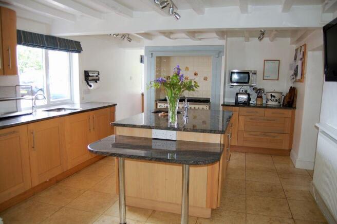 BREAKFAST BAR