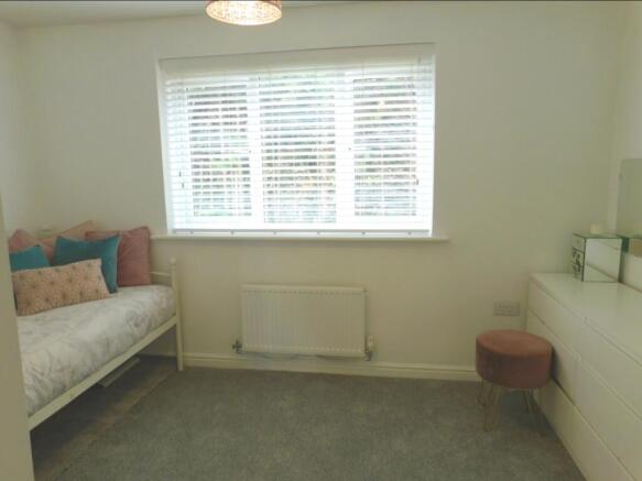 33 OXFORD CLOSE (14)