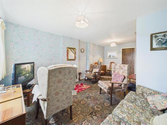 2 bed Terraced for sale Image 4