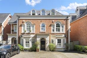 6, Sycamore Court, Oatlands Chase, Weybridge KT13 9RS