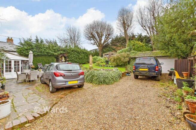 Driveway/Parking